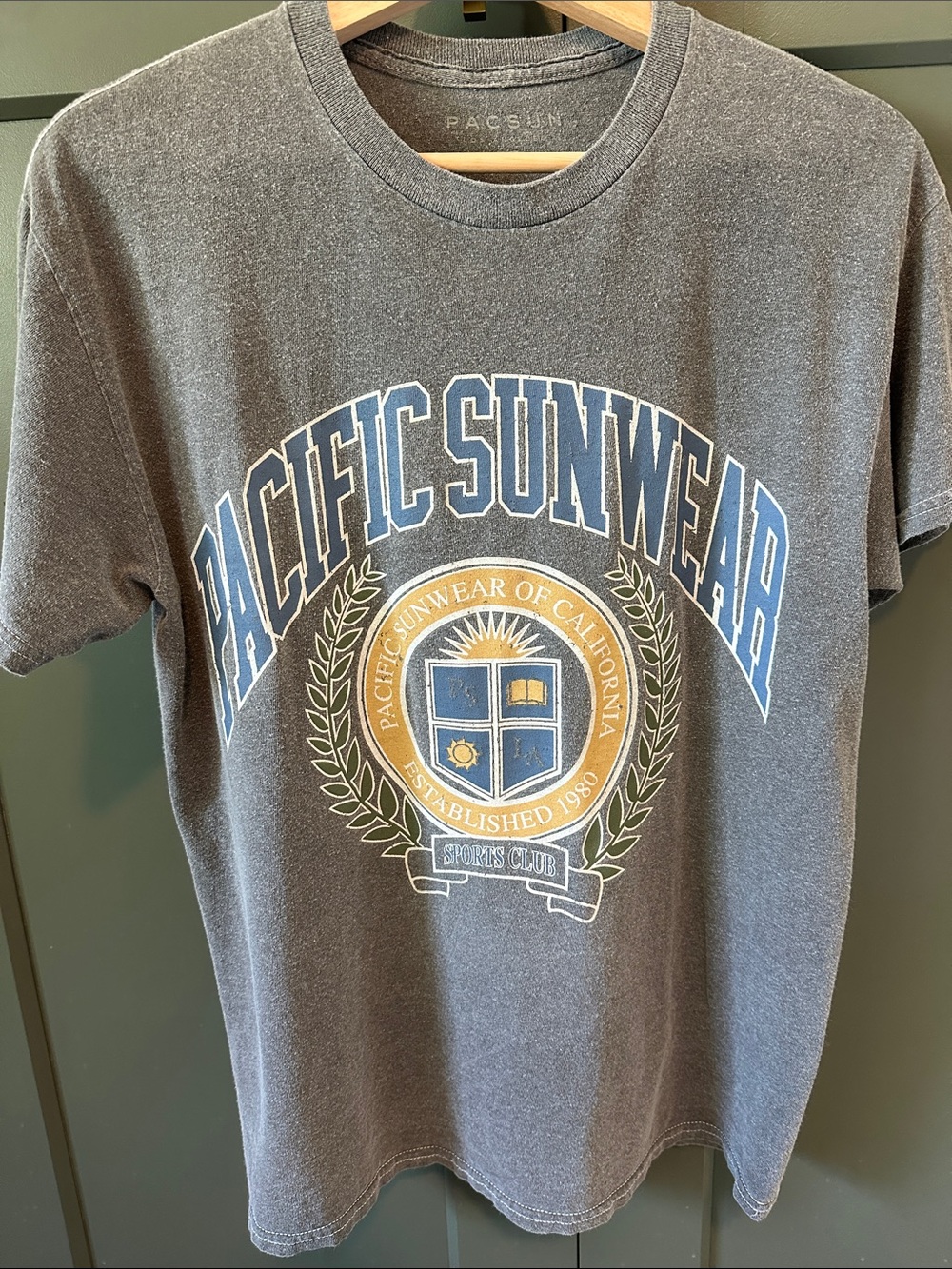 PacSun Charcoal Gray Tee with Blue and Gold Crest